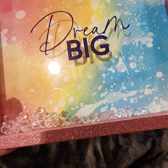 🎈5/$10🎈 Pink Sparkly "Dream Big" Wall Decor - Picture 5 of 5